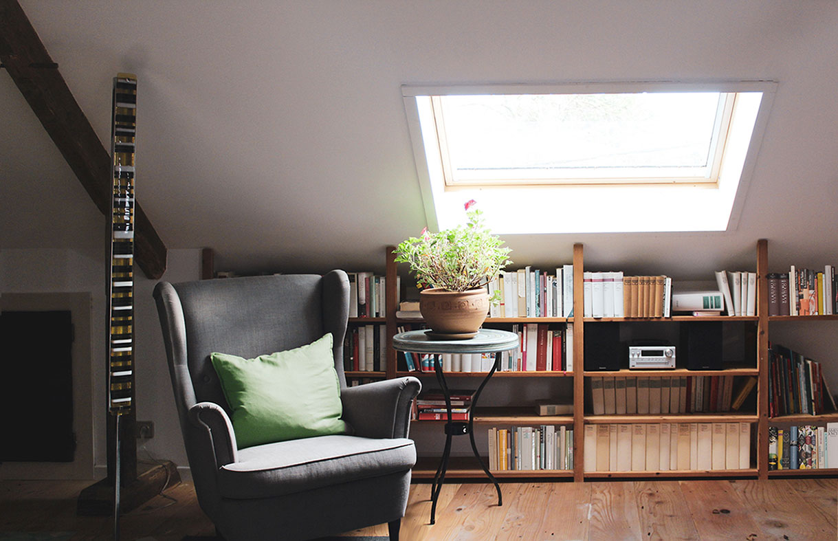 Labeyrie BnB le studio - coin lecture
